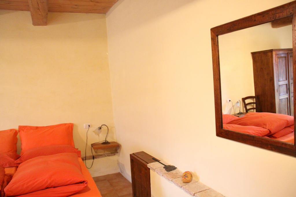 Girfalco Country House Bed and Breakfast Ουρμπίνο Εξωτερικό φωτογραφία