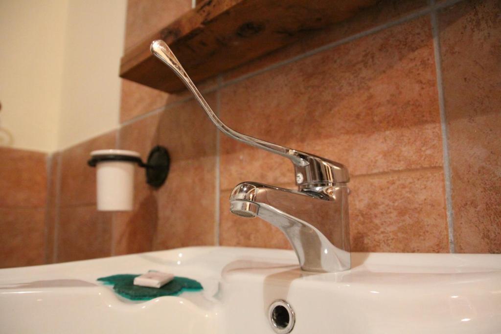 Girfalco Country House Bed and Breakfast Ουρμπίνο Δωμάτιο φωτογραφία